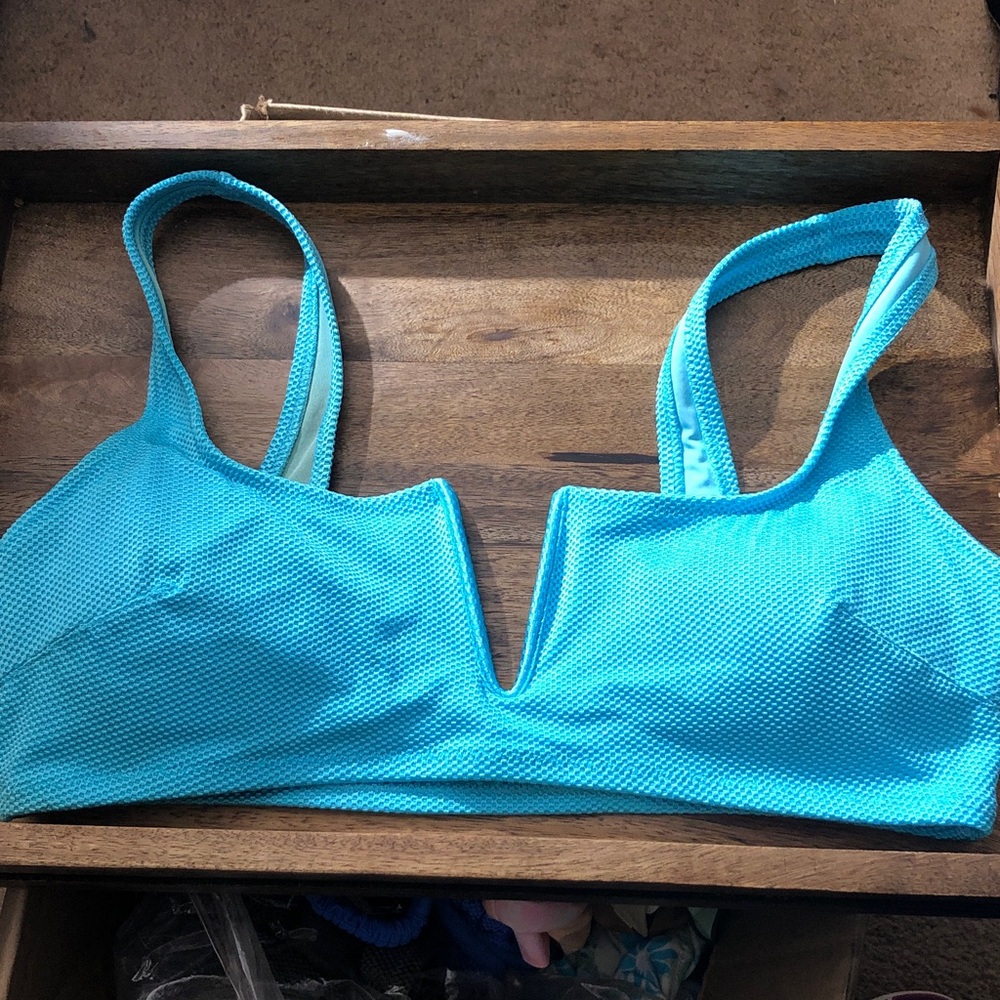 Aerie Vibrant Blue Bikini Top (Defective) Please see pictures.